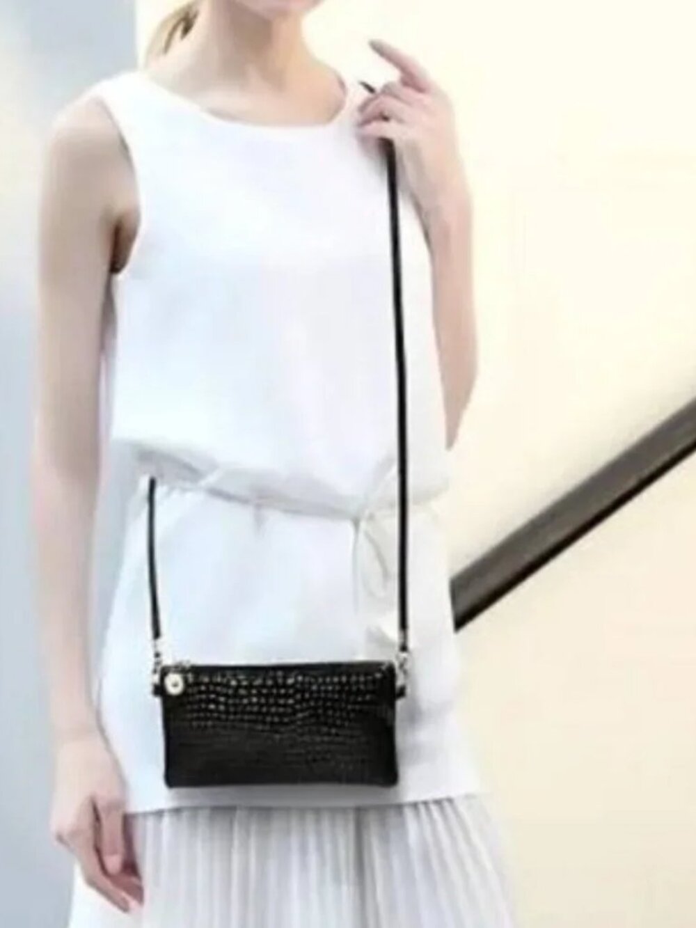 New Black Crocodile Pattern Small Crossbody Glossy Grab & Go Wristlet Bag